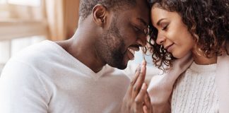 6 Tópicos Para Uma Conversa Sobre Sexo Que um Casal Deve Ter 6 Tópicos Para Uma Conversa Sobre Sexo Que um Casal Deve Ter