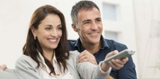 Como Seduzir Um Homem Mais Velho – 4 Dicas Fundamentais Como Seduzir Um Homem Mais Velho – 4 Dicas Fundamentais