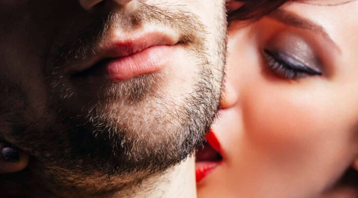 4 Truques Sexuais Para Deixar um Homem Louco na Cama 4 Truques Sexuais Para Deixar um Homem Louco na Cama