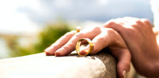 84% das Mulheres Excluem o Ex do Facebook Após Fim da Relação, Revela Estudo