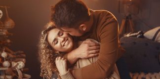 Amor e Intimidade: Exploração de Maneiras de Fortalecer a Conexão Emocional e Física