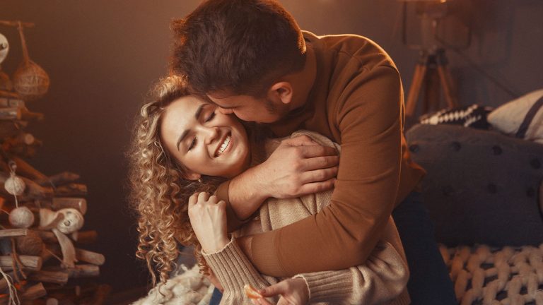 Amor e Intimidade: Exploração de Maneiras de Fortalecer a Conexão Emocional e Física