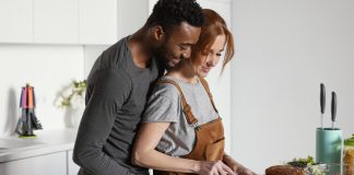 Cozinhando Juntos: Experiências Culinárias para Casais