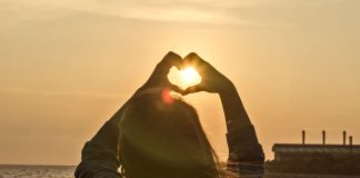 Amor-próprio e Autoestima: A Jornada Rumo ao Bem-Estar Pessoal