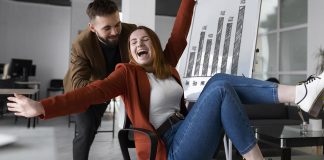 Como Encontrar Equilíbrio Entre Trabalho e Relacionamento Como Encontrar Equilíbrio Entre Trabalho e Relacionamento