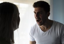 O que é um Relacionamento Abusivo e Como Reconhecer os Sinais? Relacionamento Abusivo e Como Reconhecer os Sinais