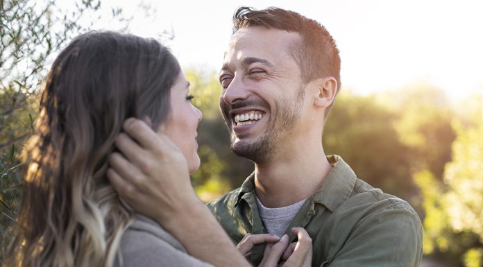 Consentimento no Relacionamento: A Chave para a Confiança Mútua Consentimento no Relacionamento